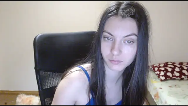 CuteJollie4U online show from January 1, 6:59 pm
