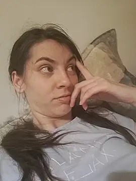 CuteJollie4U online show from October 31, 11:39 pm