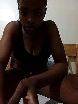 Snapshot of Sweatie_babies chatting on October 16, 8:10 pm Sweatie babies online show from October 16, 8:10 pm