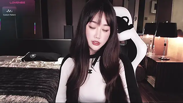 Snapshot of Cartier-__Daji- chatting on February 12, 5:02 am Cartier- Daji- online show from February 12, 5:02 am