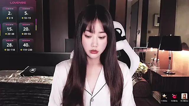 Snapshot of Cartier-__Daji- chatting on March 8, 4:27 am Cartier- Daji- online show from March 8, 4:27 am