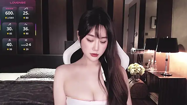 Snapshot of Cartier-__Daji- chatting on April 10, 8:19 am Cartier- Daji- online show from April 10, 8:19 am