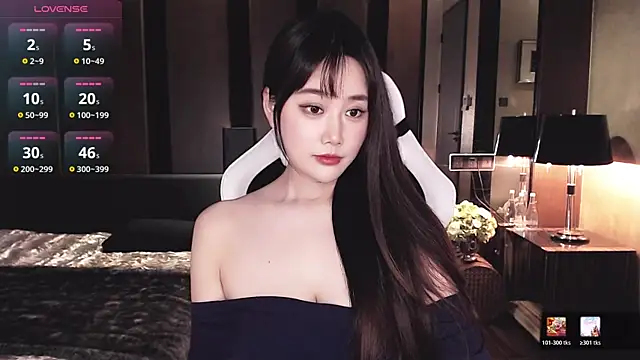 Snapshot of Cartier-__Daji- chatting on April 18, 12:09 pm Cartier- Daji- online show from April 18, 12:09 pm