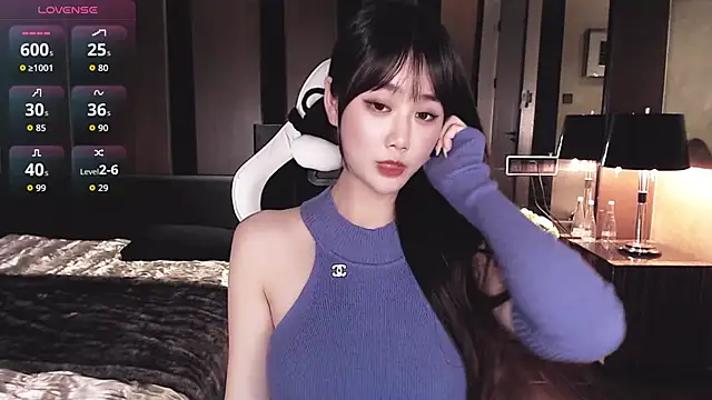 Snapshot of Cartier-__Daji- chatting on April 25, 1:41 pm Cartier- Daji- online show from April 25, 1:41 pm
