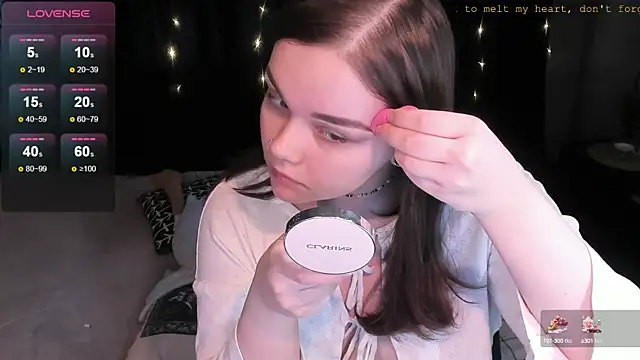 EvaBae online show from December 26, 9:33 am