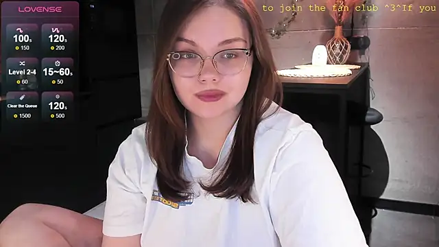 EvaBae online show from January 3, 3:33 pm