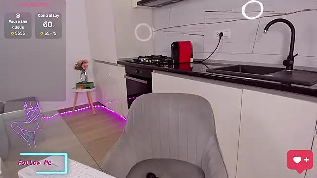 CelyneMay online show from November 7, 2:39 pm