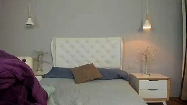 Noah King7 online show from February 26, 7:31 am