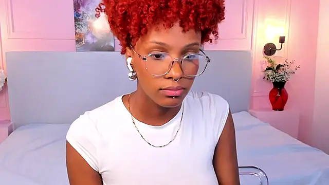 LiannaDixon online show from January 20, 4:45 pm