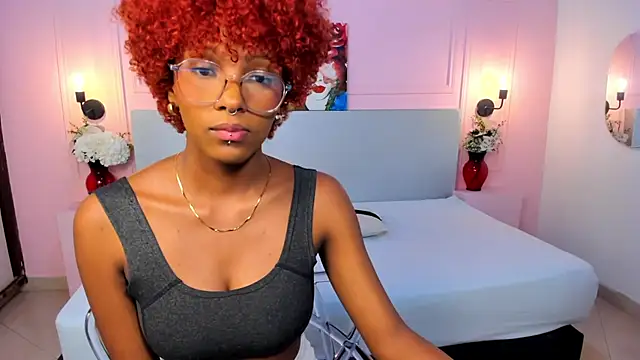 LiannaDixon online show from January 31, 2:17 pm