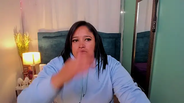 Busty Juicy online show from January 23, 12:09 pm