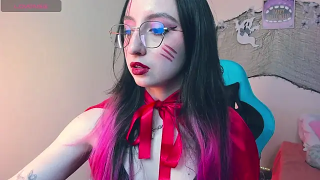 Julieta cott online show from November 1, 1:29 am