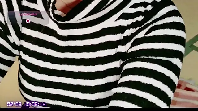 Hina-Happy online show from February 9, 1:09 am