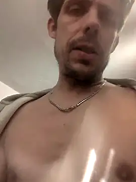 Scamp22 online show from April 3, 6:11 am