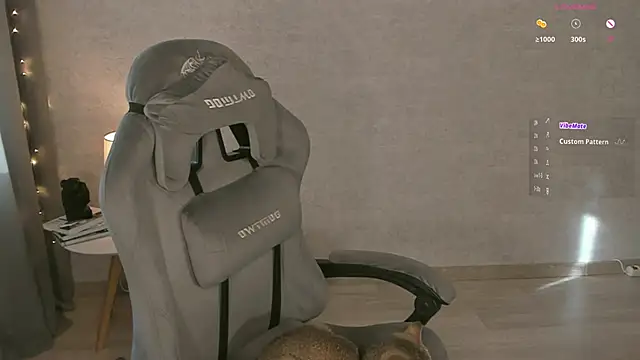 Snapshot of MiroslavaLime chatting on September 28, 5:46 am MiroslavaLime online show from September 28, 5:46 am