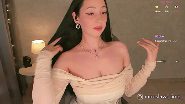 Snapshot of MiroslavaLime chatting on October 17, 5:21 am MiroslavaLime online show from October 17, 5:21 am