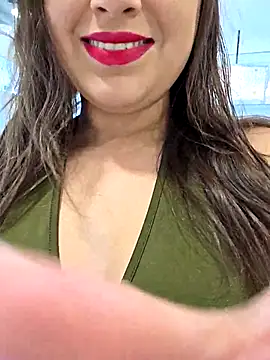 Snapshot of GatitaXD27 chatting on October 3, 8:55 am GatitaXD27 online show from October 3, 8:55 am