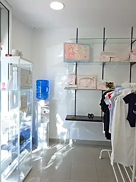 Snapshot of GatitaXD27 chatting on November 4, 10:14 am GatitaXD27 online show from November 4, 10:14 am