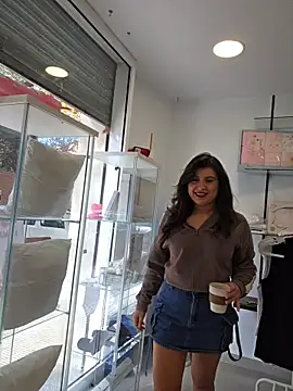 Snapshot of GatitaXD27 chatting on November 19, 9:53 am GatitaXD27 online show from November 19, 9:53 am