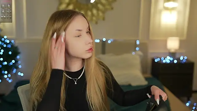 Linda054 online show from December 20, 1:56 am