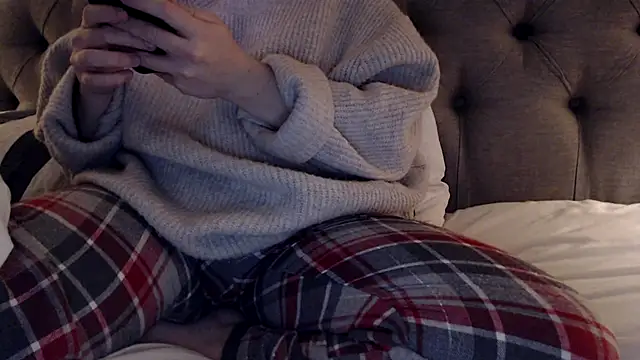 Snapshot of Sandysecret chatting on November 26, 8:43 pm Sandysecret online show from November 26, 8:43 pm