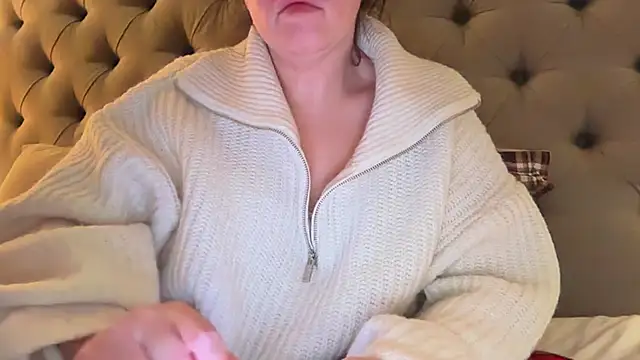 Snapshot of Sandysecret chatting on December 14, 9:19 pm Sandysecret online show from December 14, 9:19 pm