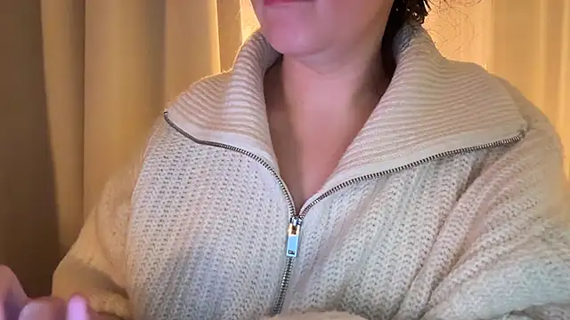 Snapshot of Sandysecret chatting on December 15, 7:51 pm Sandysecret online show from December 15, 7:51 pm