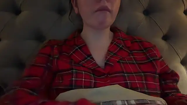 Snapshot of Sandysecret chatting on December 17, 8:26 pm Sandysecret online show from December 17, 8:26 pm