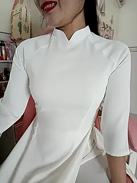    Erin    online show from February 6, 2:58 pm