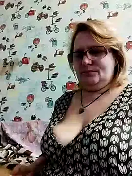 Forest-Lady online show from March 13, 1:40 pm