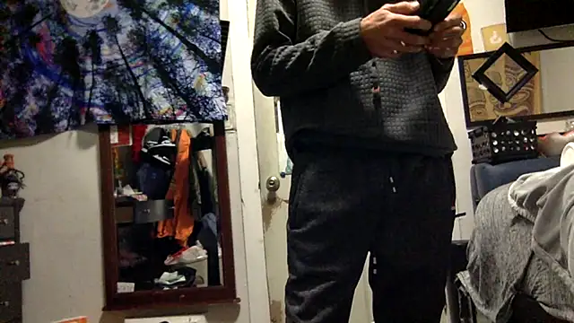 Snapshot of Robriguezxxx chatting on January 2, 4:41 am Robriguezxxx online show from January 2, 4:41 am