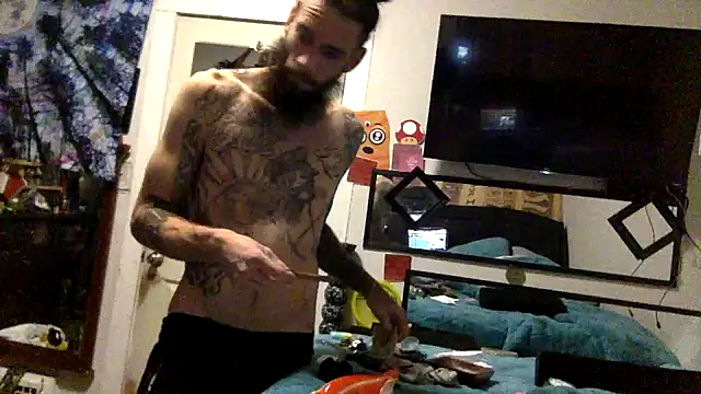 Snapshot of Robriguezxxx chatting on February 24, 3:33 am Robriguezxxx online show from February 24, 3:33 am