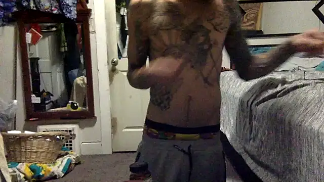 Snapshot of Robriguezxxx chatting on March 14, 1:37 am Robriguezxxx online show from March 14, 1:37 am