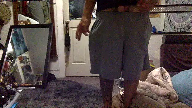 Snapshot of Robriguezxxx chatting on October 13, 5:29 am Robriguezxxx online show from October 13, 5:29 am