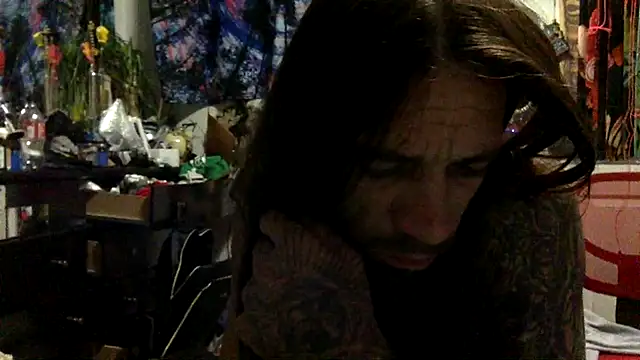 Snapshot of Robriguezxxx chatting on November 13, 4:33 am Robriguezxxx online show from November 13, 4:33 am