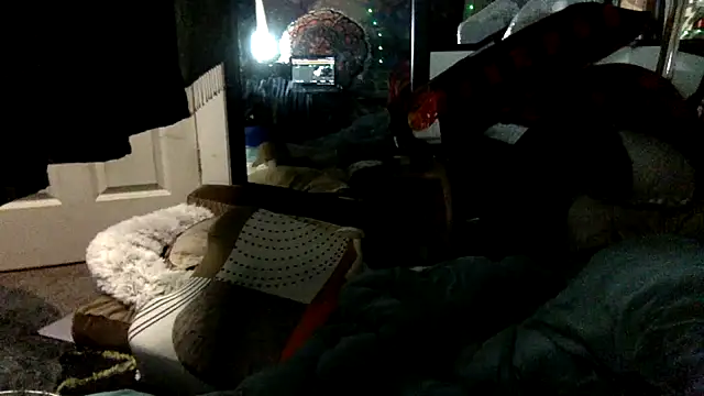 Snapshot of Robriguezxxx chatting on November 18, 5:45 am Robriguezxxx online show from November 18, 5:45 am