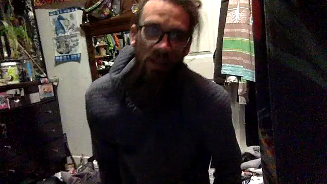 Robriguezxxx online show from March 25, 5:13 am