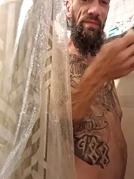Snapshot of Robriguezxxx chatting on June 2, 5:42 am Robriguezxxx online show from June 2, 5:42 am