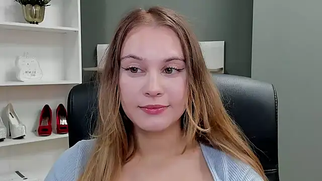 kitty valeria online show from October 14, 8:42 pm