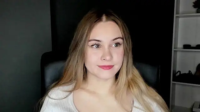 Snapshot of kitty_valeria chatting on March 22, 9:51 pm kitty valeria online show from March 22, 9:51 pm