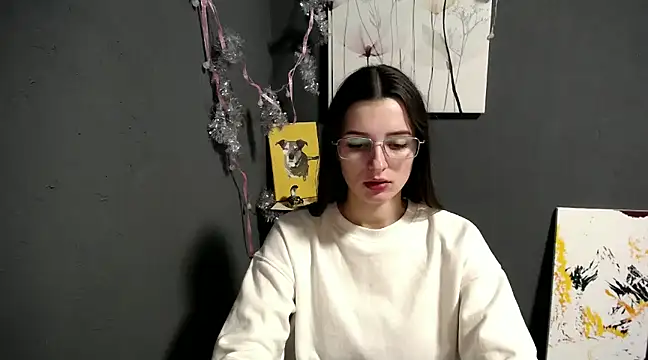 lady olivia  online show from December 21, 1:32 pm
