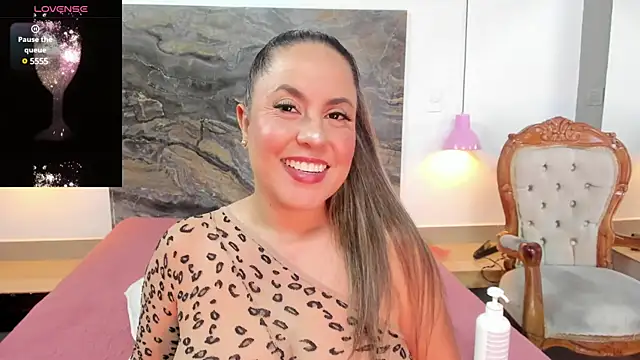 Alisson zambrano online show from February 24, 8:14 pm