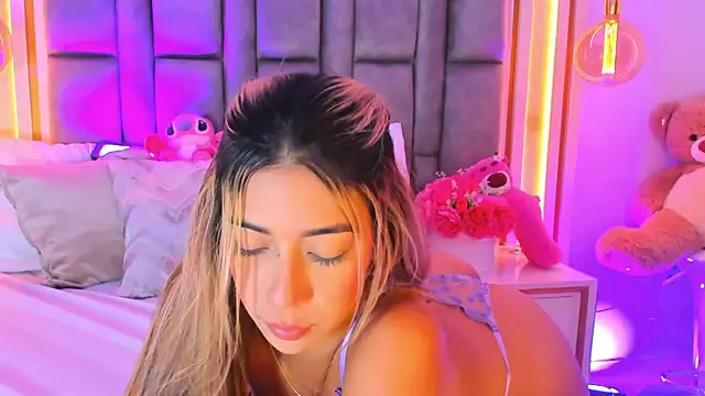 elianabrown online show from July 19, 1:20 am