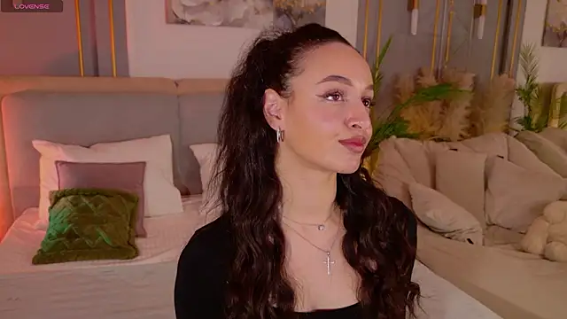 Snapshot of Lolly_Neal chatting on March 14, 4:01 pm Lolly Neal online show from March 14, 4:01 pm