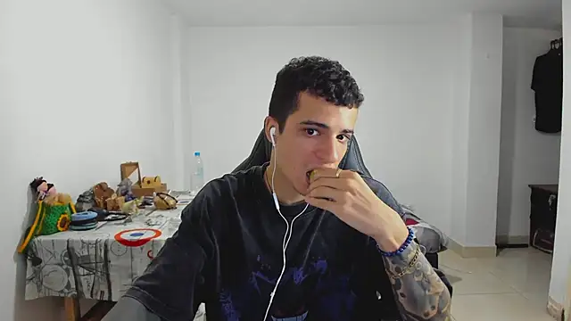 Balo lovers online show from January 13, 3:04 pm