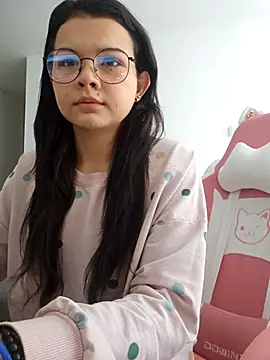 azumiichan online show from September 25, 1:37 pm