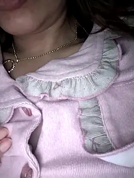 Snapshot of rawan-rahiba chatting on February 22, 2:13 am rawan-rahiba online show from February 22, 2:13 am