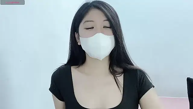 tanhxiu online show from November 6, 3:24 pm