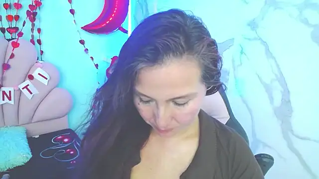 evelyn mature19 online show from February 16, 10:21 pm