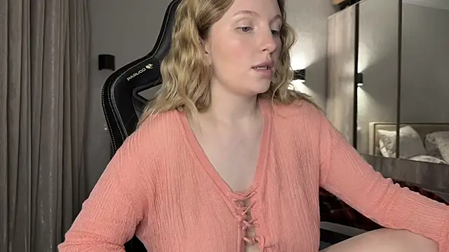 x ivy x online show from February 22, 3:14 pm